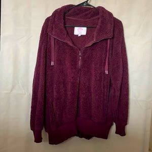 Purple cozy sherpa size M